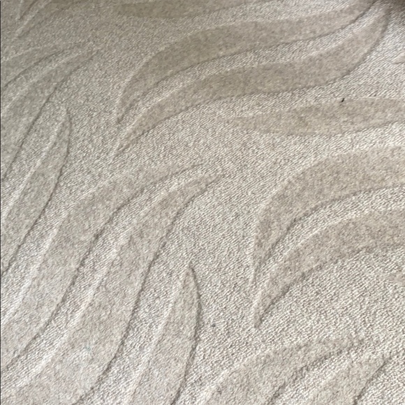 Meet your Posher, Jessica - Picture 1 of 1